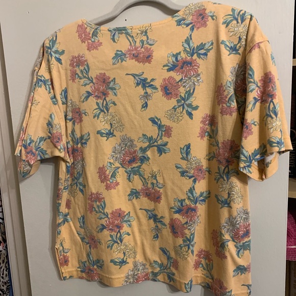 Floral V-Neck Women Top - Yellow - Picture 2 of 2